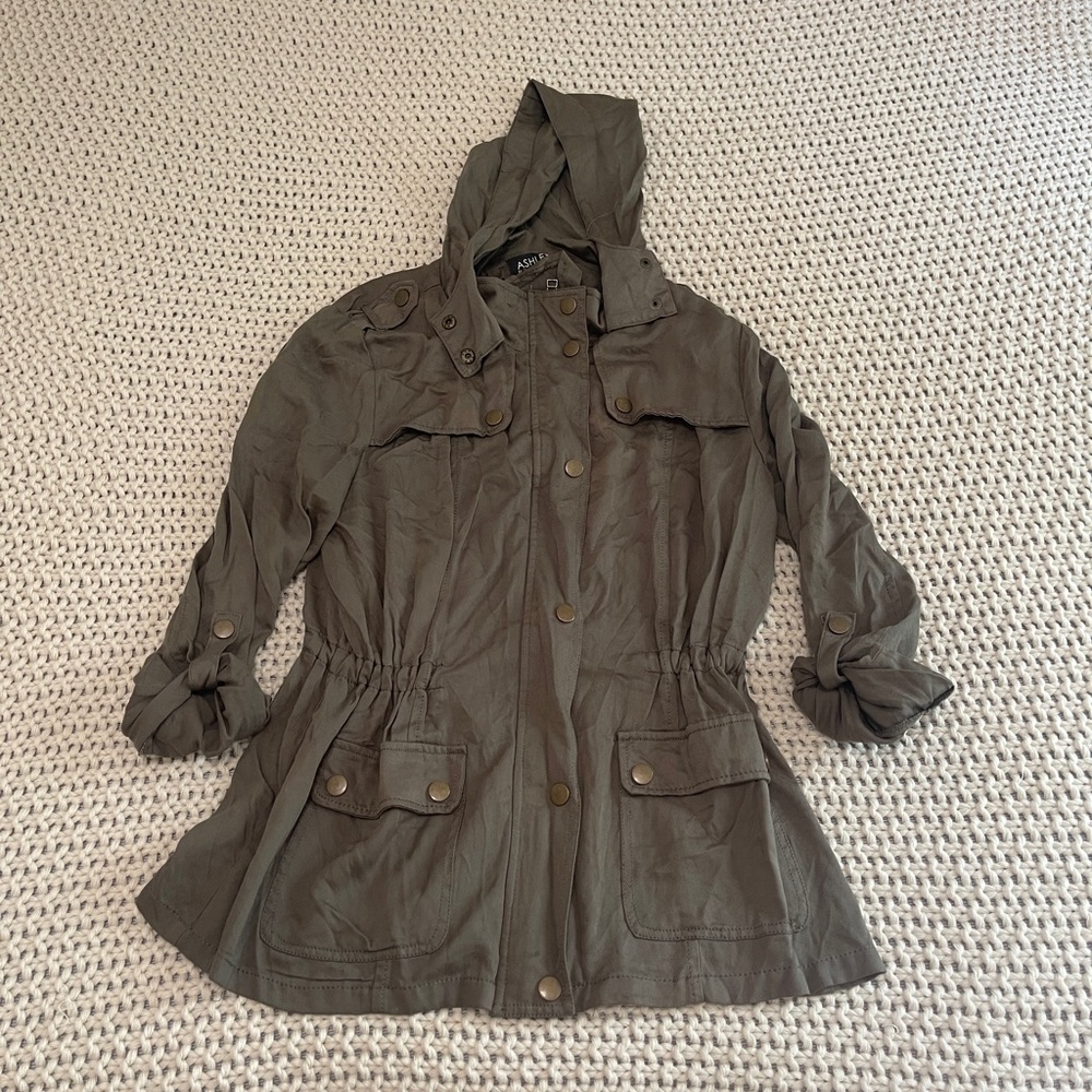 Lightweight utility jacket NWOT